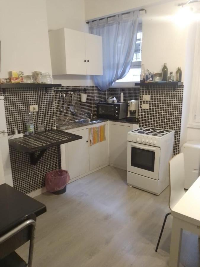 La Donna Garbata Acomodação com café da manhã Roma Exterior foto
